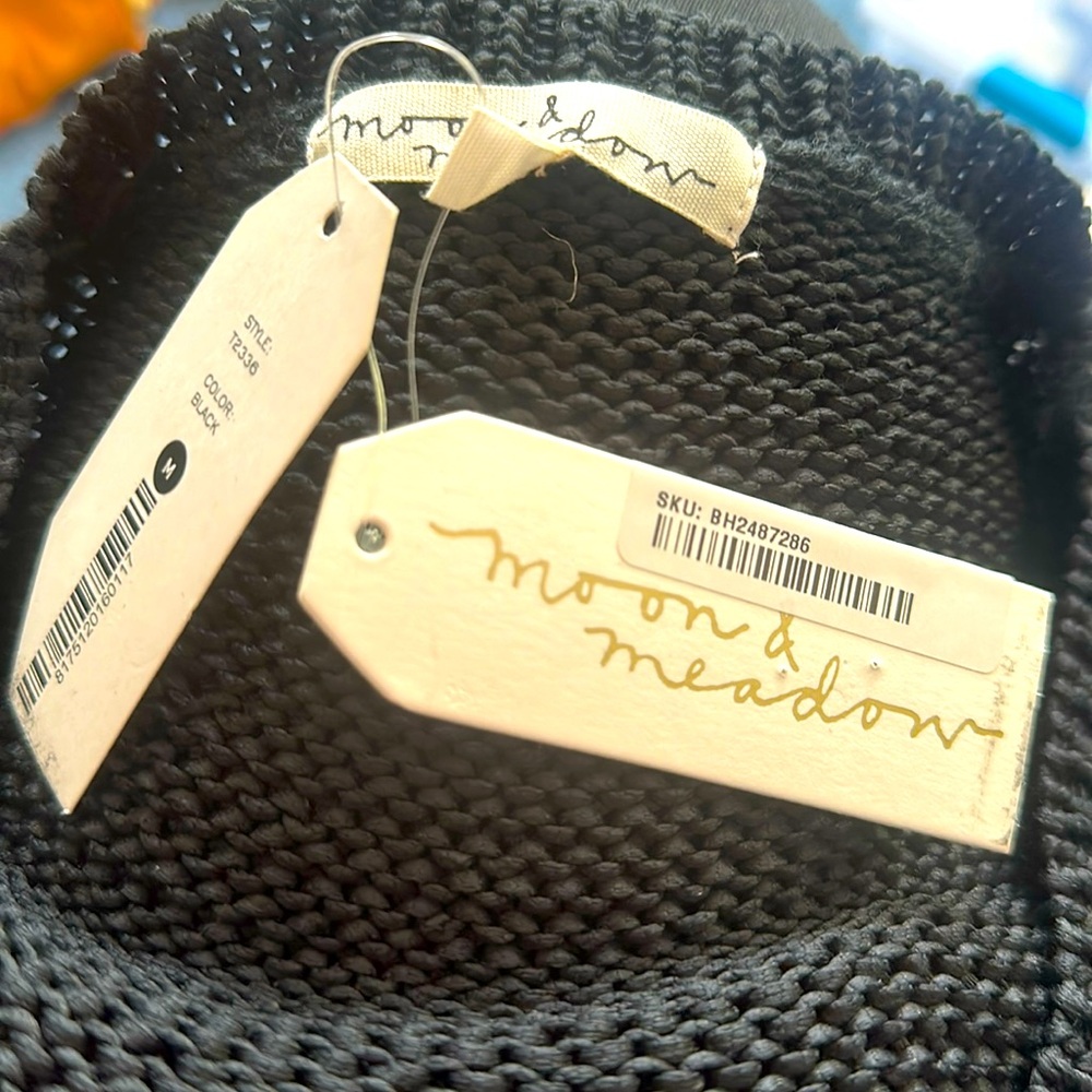 Moon & Meadow black sweater fringe along arms fun poly nwt slight pulls as pic